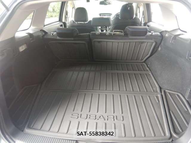 Subaru LEVORG 2016-11 8074318-11