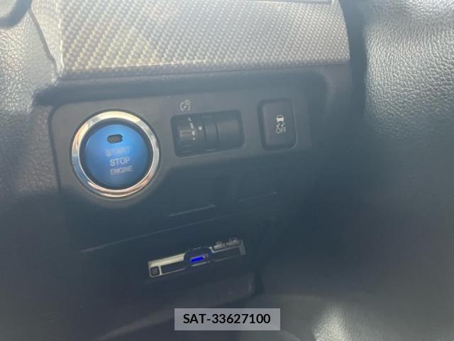 Subaru LEVORG 2014-08 8074320-14