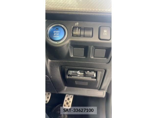 Subaru LEVORG 2014-08 8074320-19