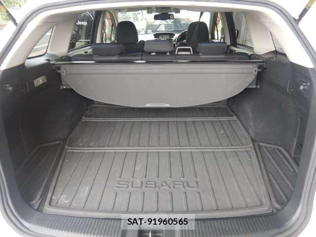 Subaru LEVORG 2016-06 8074315-11