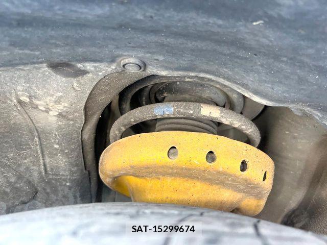 Subaru LEVORG 2019-09 8074305-19