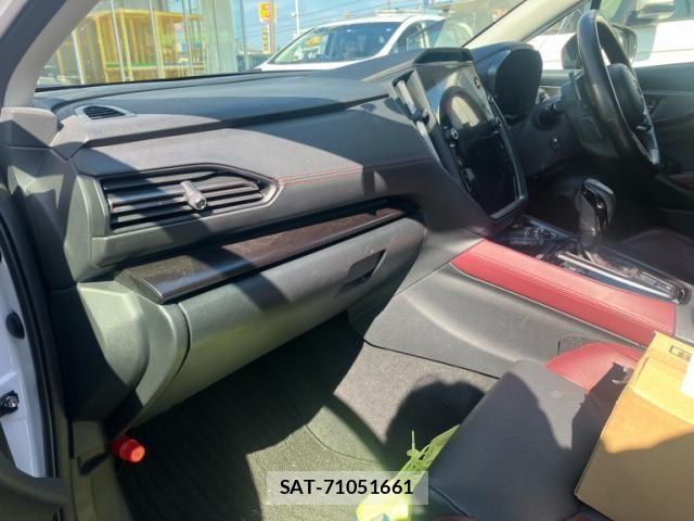 Subaru LEVORG 2022-03 8100073-12