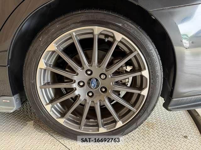 Subaru LEVORG 2017-08 8100079-29