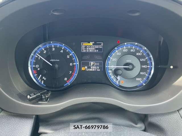 Subaru LEVORG 2019-08 8130982-12