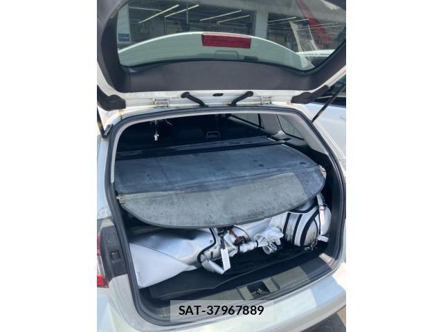 Subaru LEVORG 2014-12 8130985-13