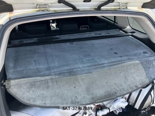 Subaru LEVORG 2014-12 8130985-16