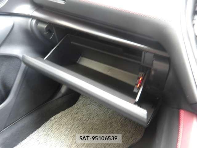 Subaru LEVORG 2023-08 8130958-22