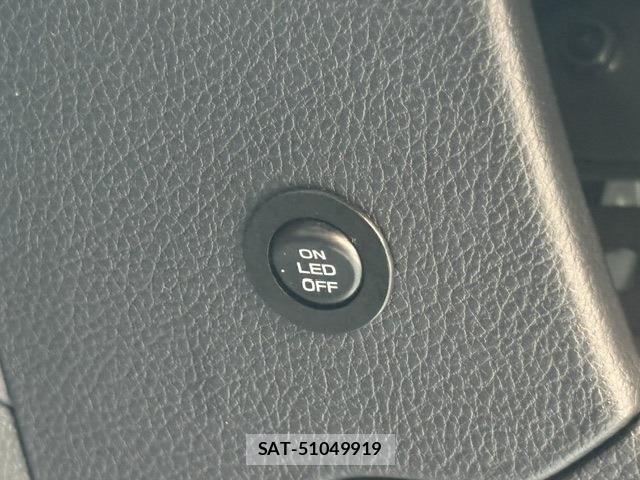 Subaru LEVORG 2019-07 8130972-20