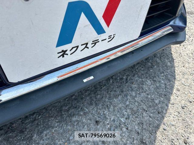 Subaru LEVORG 2017-09 8130981-2
