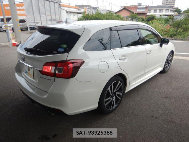 Subaru LEVORG 2017-09 8208334-16