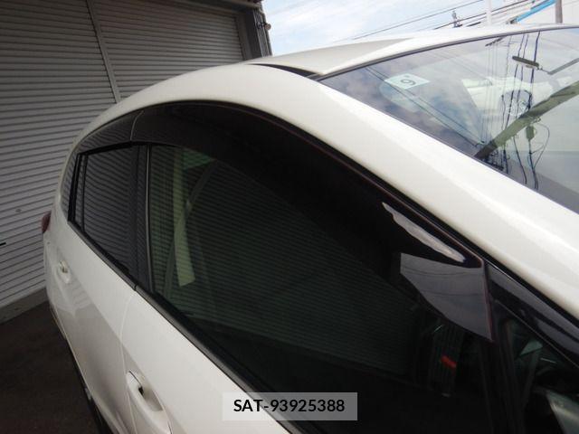Subaru LEVORG 2017-09 8208334-19