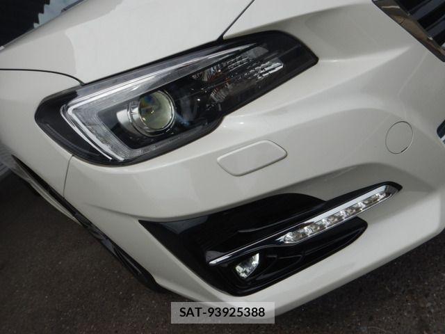 Subaru LEVORG 2017-09 8208334-3