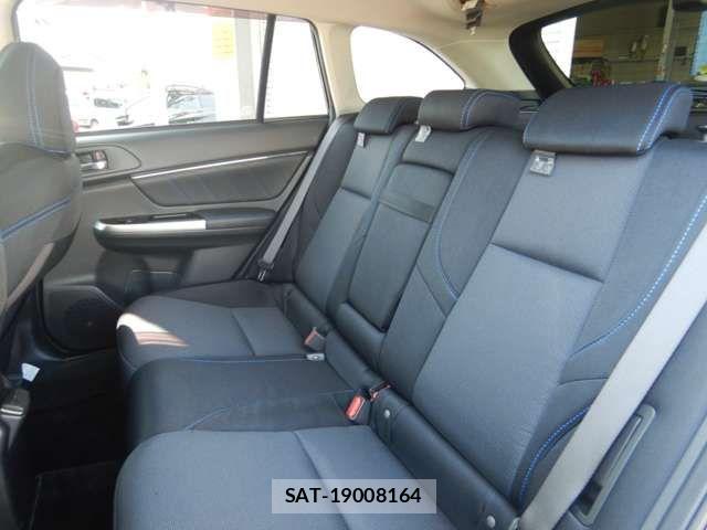Subaru LEVORG 2018-02 8208331-9