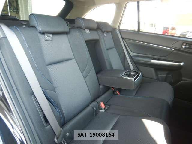 Subaru LEVORG 2018-02 8208331-10
