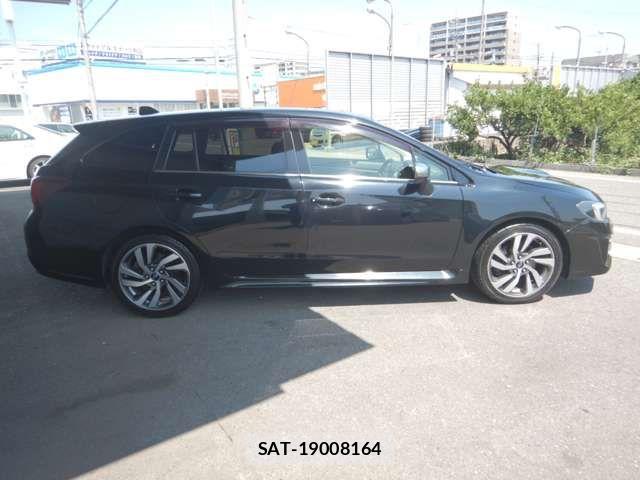 Subaru LEVORG 2018-02 8208331-17