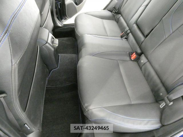 Subaru LEVORG 2017-05 8208314-15