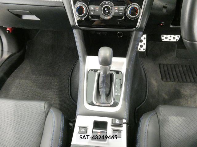 Subaru LEVORG 2017-05 8208314-28