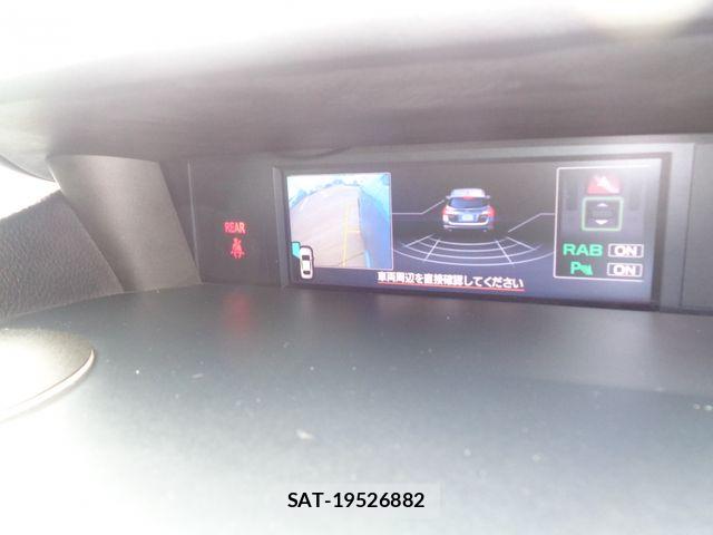 Subaru LEVORG 2017-09 8208330-18