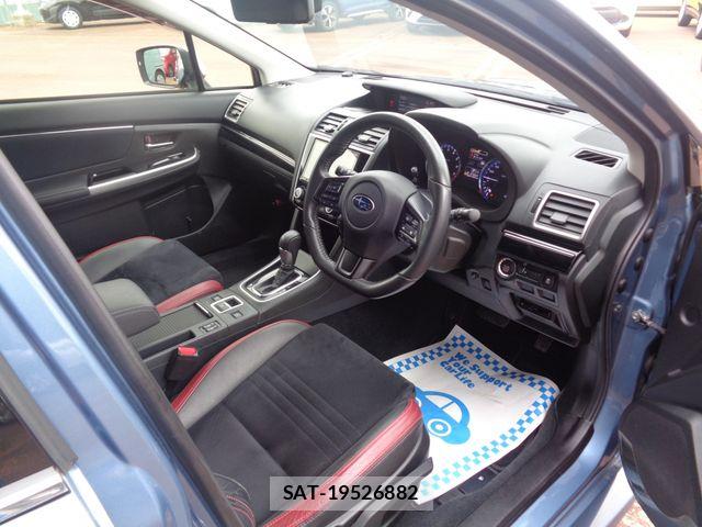 Subaru LEVORG 2017-09 8208330-1