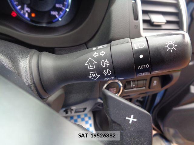 Subaru LEVORG 2017-09 8208330-22