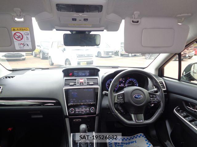 Subaru LEVORG 2017-09 8208330-8