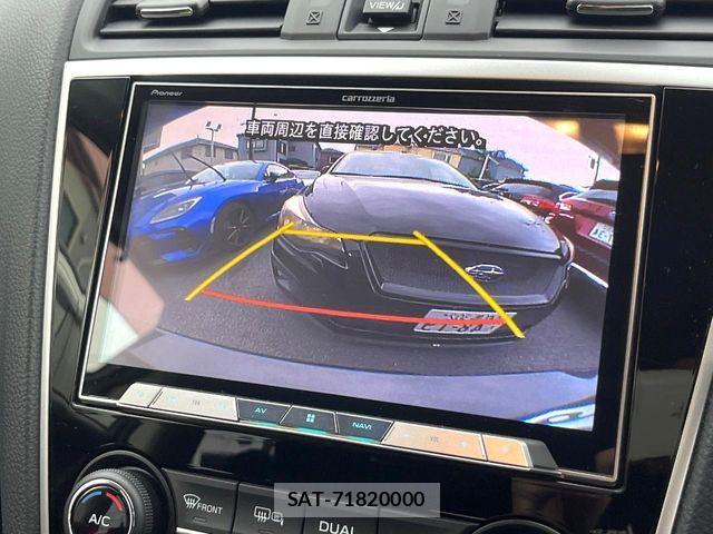 Subaru LEVORG 2017-11 8208309-3