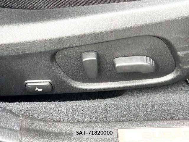 Subaru LEVORG 2017-11 8208309-7