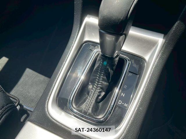Subaru LEVORG 2014-08 8208335-16