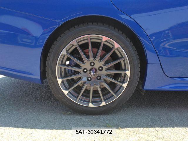Subaru LEVORG 2018-10 8208308-28