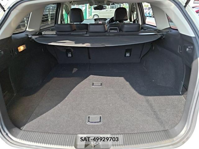 Subaru LEVORG 2016-01 8208312-24