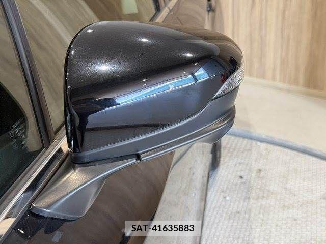 Subaru LEVORG 2020-12 8208300-26
