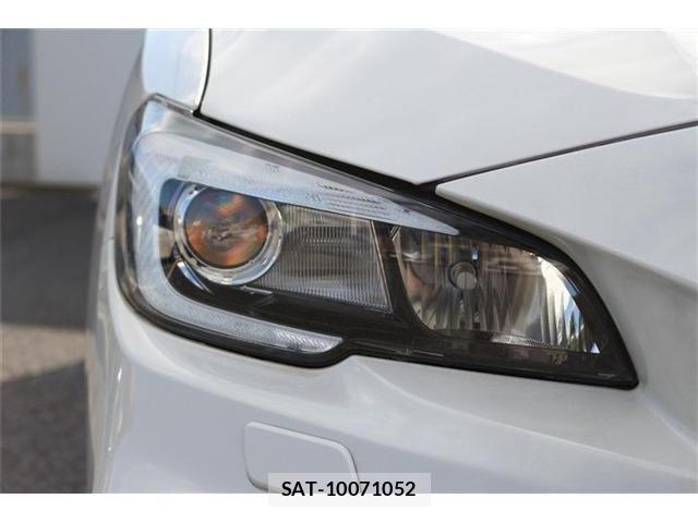 Subaru LEVORG 2017-02 8208316-10