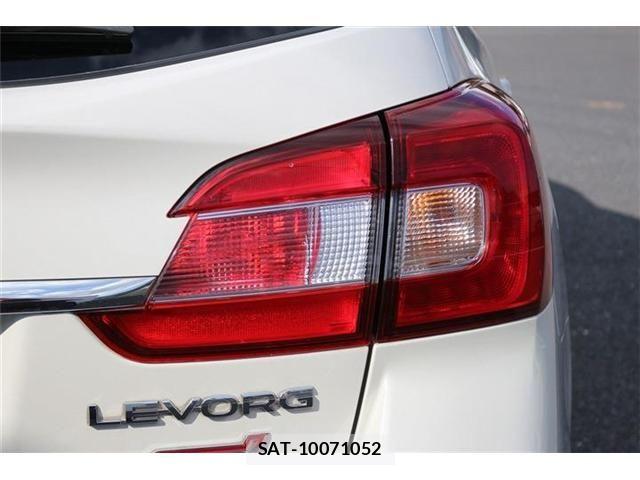 Subaru LEVORG 2017-02 8208316-28