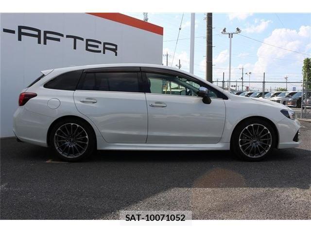 Subaru LEVORG 2017-02 8208316-7