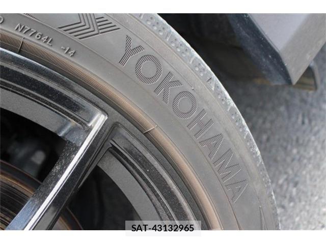 Subaru LEVORG 2021-01 8208304-27