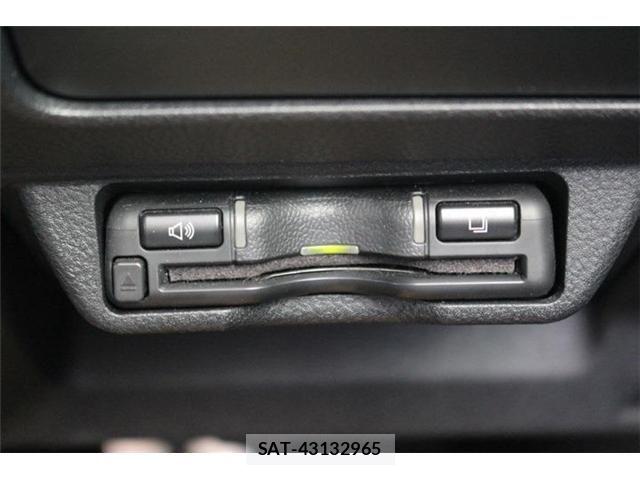 Subaru LEVORG 2021-01 8208304-4