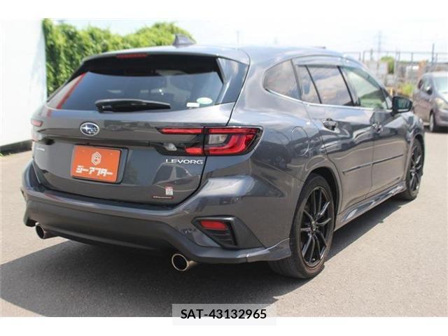 Subaru LEVORG 2021-01 8208304-8