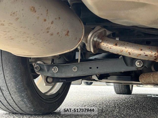 Subaru LEVORG 2021-08 8208298-19
