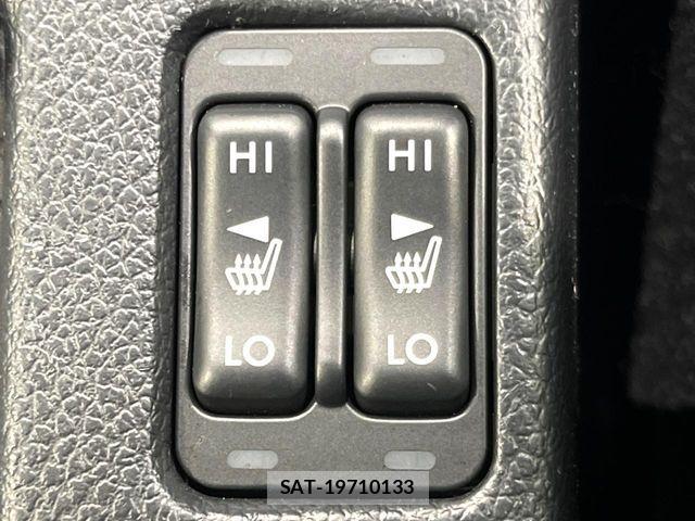 Subaru LEVORG 2019-04 8208311-7