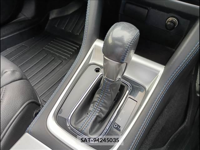 Subaru LEVORG 2015-09 8208323-11