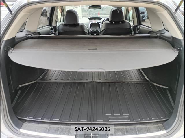 Subaru LEVORG 2015-09 8208323-15