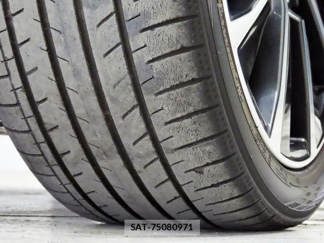 Subaru LEVORG 2022-11 8208295-15