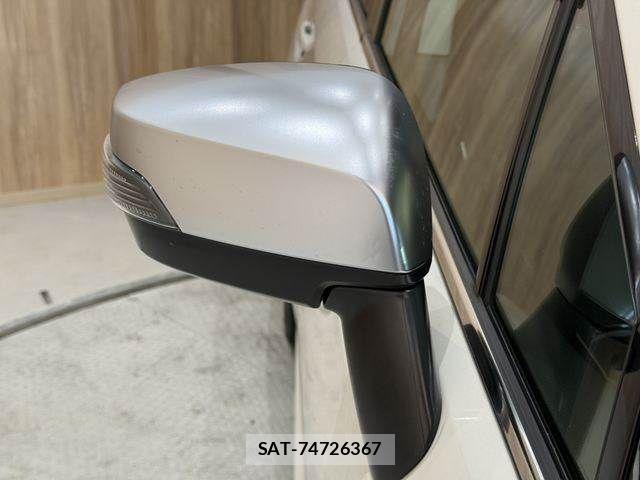 Subaru LEVORG 2017-08 8208329-28