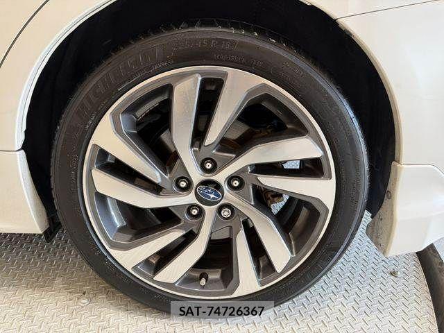 Subaru LEVORG 2017-08 8208329-29