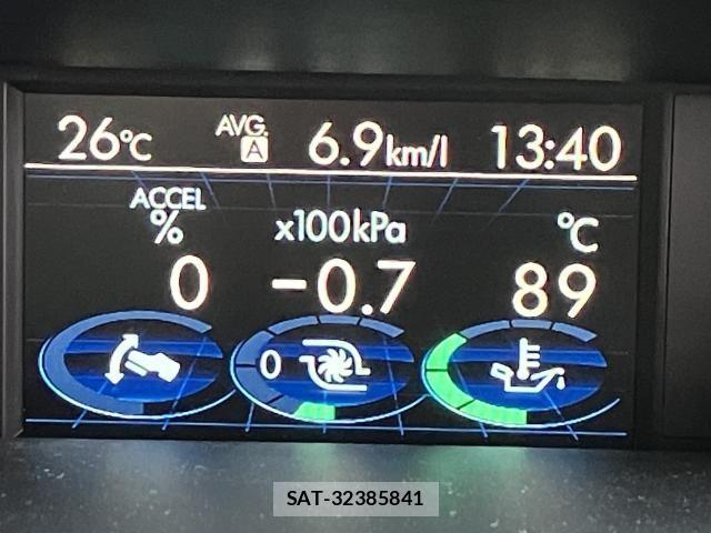 Subaru LEVORG 2016-03 8230595-12