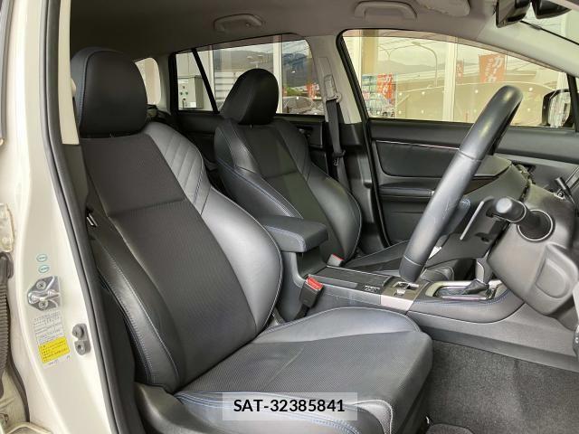 Subaru LEVORG 2016-03 8230595-21