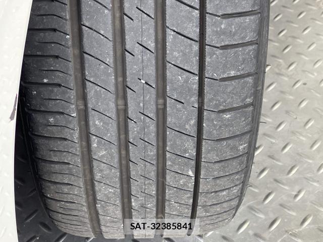Subaru LEVORG 2016-03 8230595-25