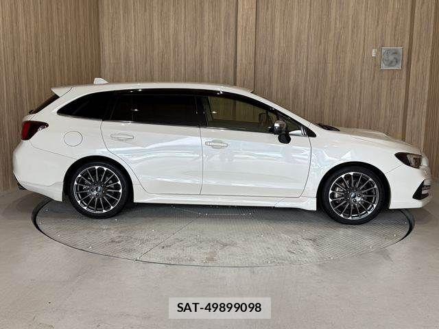 Subaru LEVORG 2017-08 8315142-17