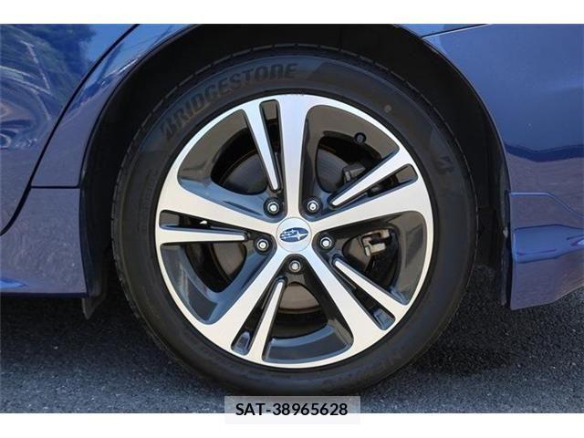 Subaru LEVORG 2018-07 8336517-13