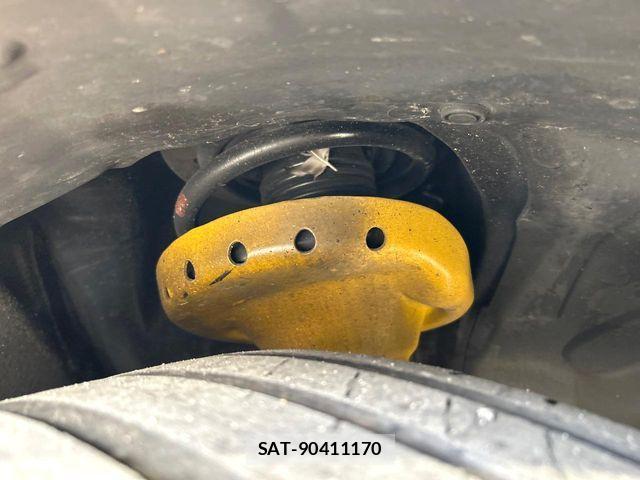 Subaru LEVORG 2014-06 8354830-19
